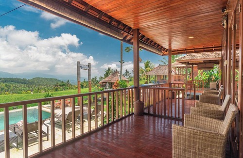 Munduk Bed & Breakfast | Villa Sande