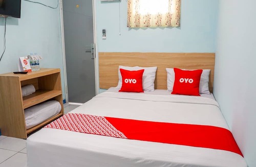 Bandung Hotel | OYO 2088 Grha Blue Sky Syariah