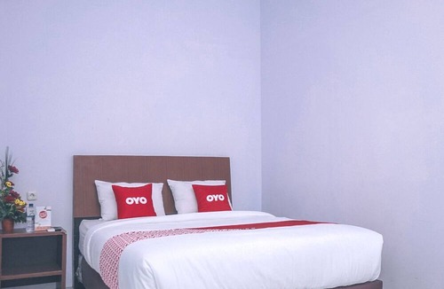 Tebing Tinggi Hotel | OYO 2044 Star Hill Inn Syariah