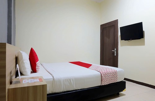 Muara Bungo Hotel | OYO 1474 Hotel Fayadh