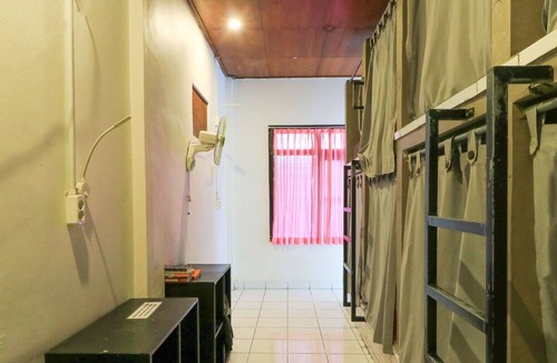 Peliatan Hostel | Halaman Depan Hostel
