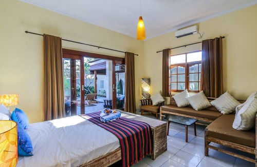 Seminyak Villa | Villa Mira