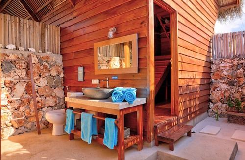 Rote Island House | Loedi Bungalows Rote