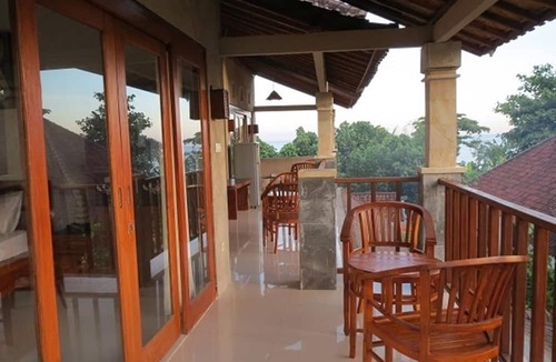 Purwakerti House | Bali Sari Homestay