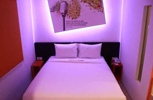 Semarang Hotel | Front One Inn Semarang