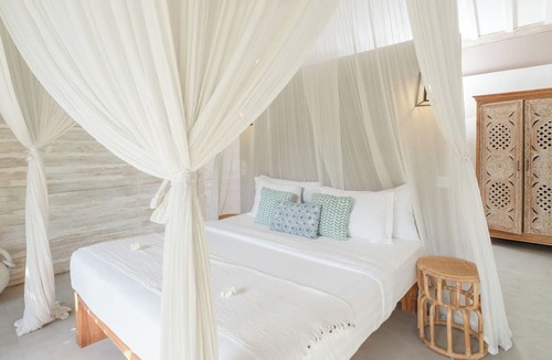 Kerobokan Villa | Villa Little Mannao by Villa Finder