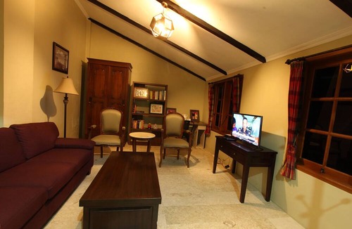 Klaten Bed & Breakfast | Griya Gendhis Saraswati