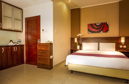 Bendungan Hilir Hotel | Marrakesh Inn