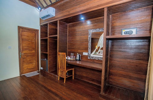Mushroom Bay Bed & Breakfast | D'Muncuk Huts Lembongan