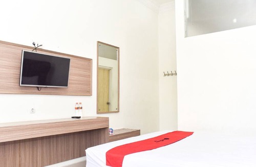 Wonosobo Hotel | RedDoorz near Alun Alun Wonosobo