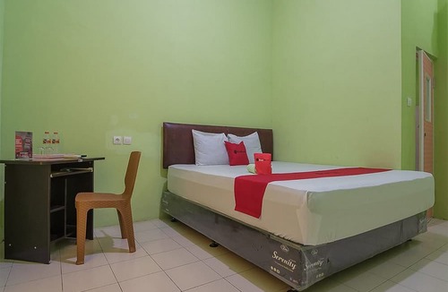 Purwokerto Hotel | RedDoorz near Kampus UMP Purwokerto