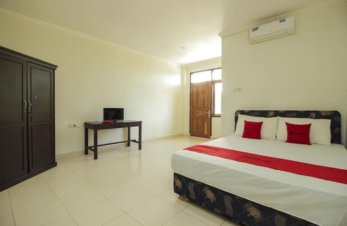 Manado Hotel | RedDoorz @ Malalayang Manado