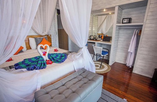 Ceningan Island Bed & Breakfast | Tatak Bunut Villa Nusa Ceningan