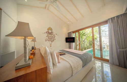Jimbaran Bay Villa | The Jimbaran Villa by Ini Vie Hospitality