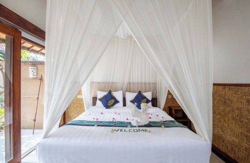 Pejarakan House | Made Taro Menjangan Homestay