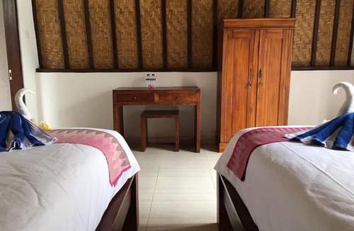 Penida Island Bed & Breakfast | Bale Lumbung Bungalows