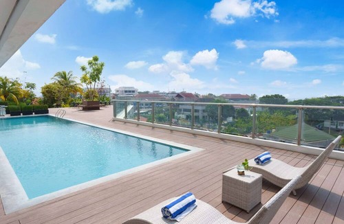 Bandar Lampung Bed & Breakfast | Golden Tulip Springhill Lampung