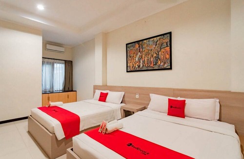 Parongpong Hotel | RedDoorz @ Sersan Bajuri Atas