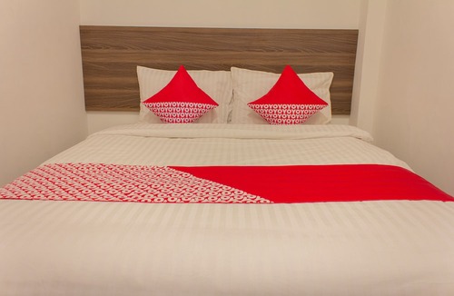 Tanjung Duren Utara Hotel | OYO 657 Elite Residence Central Park Mall By TOS