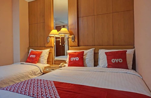 Chinatown Hotel | OYO 671 Hotel Capitol