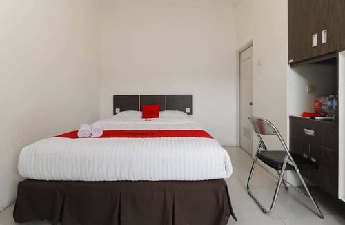 Baranangsiang House | RedDoorz near Exit Toll Bogor