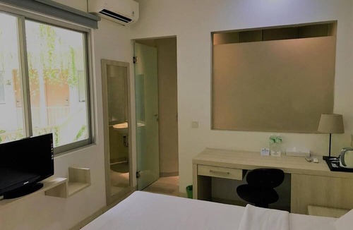 Bendungan Hilir Hotel | Legreen Suite Penjernihan