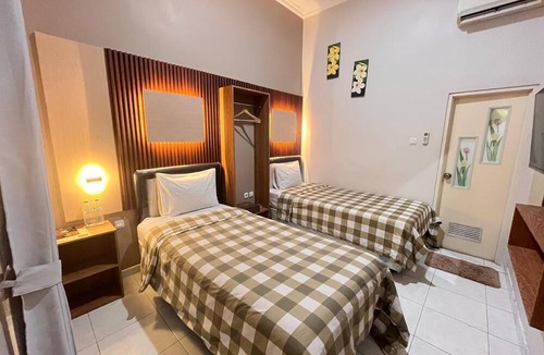 Probolinggo Hotel | Clover Homestay