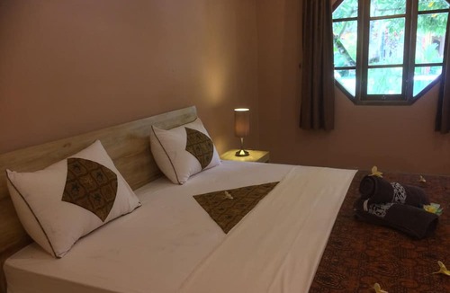 Pleret House | Ada Waktu Homestay