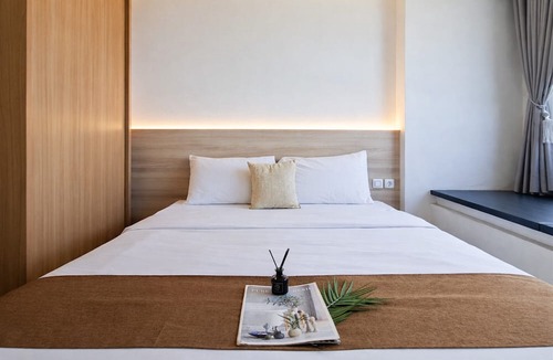 Panunggangan Utara Apartment | Splendid Warm Studio Room At Apartment Collins Boulevard