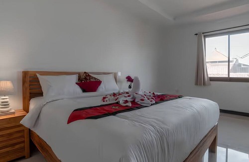 Central Seminyak House | Cozzy Dewiana Guesthouse