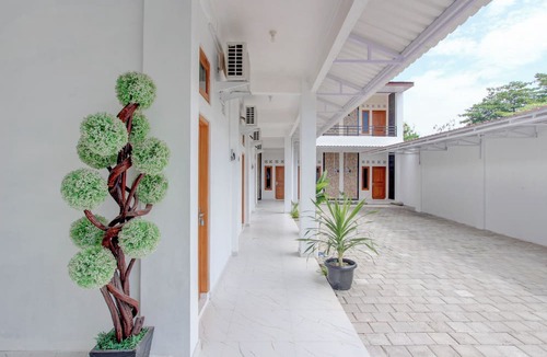 Yogyakarta Hotel | Hotel O near Plaza Ambarukmo formerly