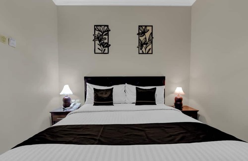 Sukaradja Hotel | Townhouse Oak near Margono Hospital Purw