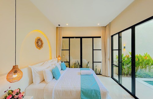Kesiman Villa | Beachside Luxury 3BR Mediterranean Sanur