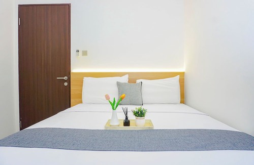 Depok Apartment | Comfortable And Contemporary 2Br At Apartment Transpark Cibubur