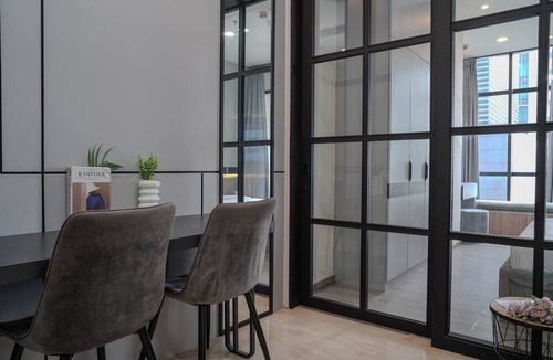 Old Jakarta Apartment | Urban Grey 1Br At Sudirman Suites Apartment
