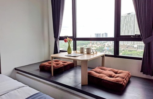 Panunggangan Utara Apartment | Blue Studio At Apartment Collins Boulevard