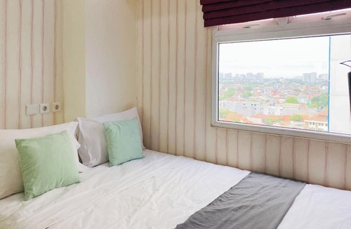 Rawasari Apartment | Vibrant Look 2Br At Apartment Green Pramuka City