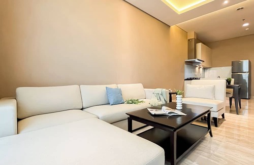 Grogol Utara Apartment | Modern And Comfy 2Br With Extra Room At Four Winds Apartment