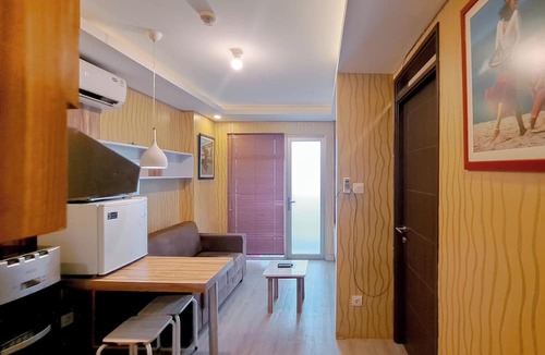 Cibaduyut Apartment | Wooden Accent 2Br At Mekarwangi Square Cibaduyut Apartment