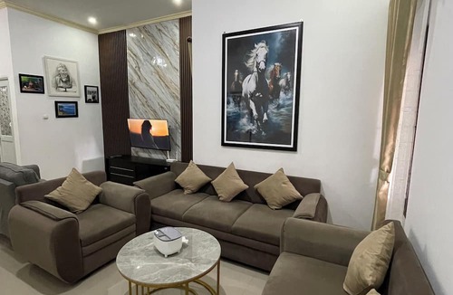 Mataram House | Casa De Bella BnB