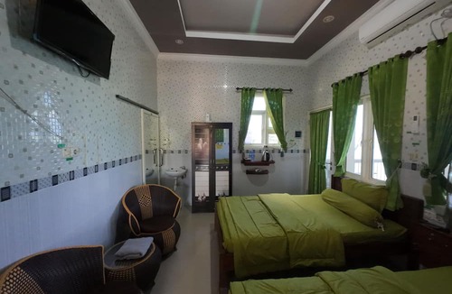 Bawean Island Hotel | FATHIN HOTEL BAWEAN SYARIAH
