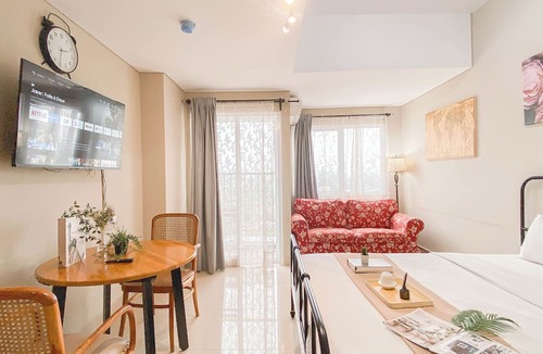 Kedungmanggu Apartment | Studio with View at Royal Sentul Park