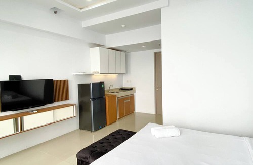 Cikarang Apartment | Comfort Stay Studio At Vasanta Innopark Apartment