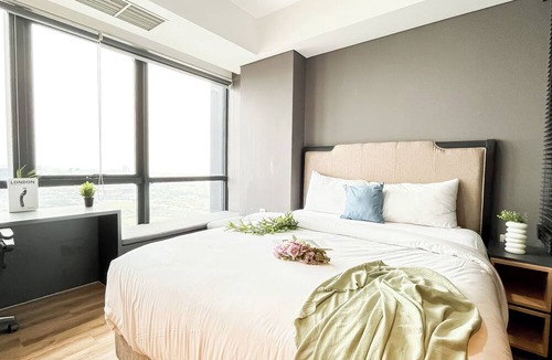 Pinang Apartment | Urban Industrial Touch 1Br Apartment At The Smith Alam Sutera