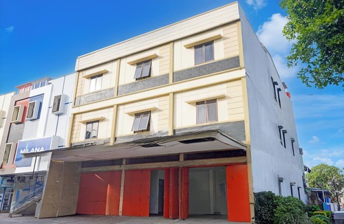 Makassar Hotel | OYO 94774 Mulia House