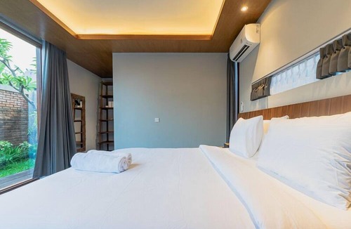 Purwakerti Villa | Serenia Villas Amed