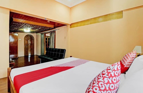 Cisarua Hotel | Collection O My Grand