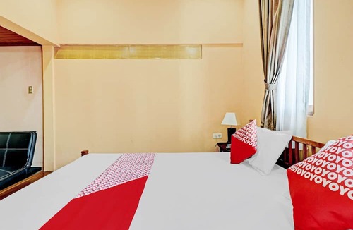 Cisarua Hotel | Collection O My Grand