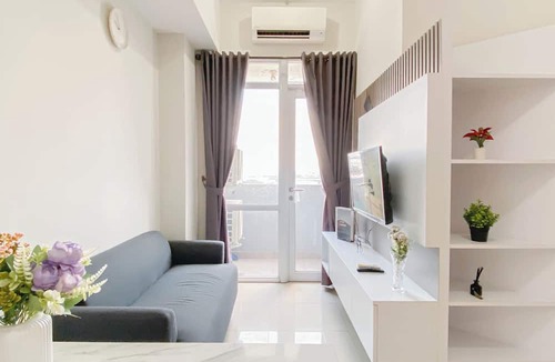 Cikarang Apartment | Neat 1Br At Vasanta Innopark Apartment