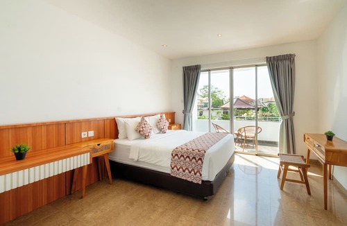 Kuta Selatan Hotel | Maestro Bay View Villa